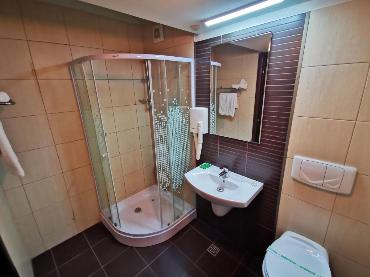 Hotel Severus Zalău Dış mekan fotoğraf