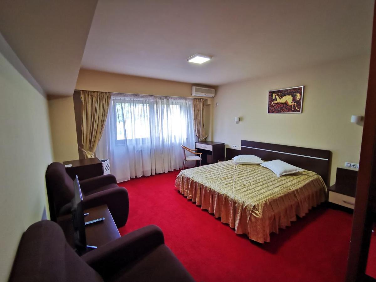 Hotel Severus Zalău Dış mekan fotoğraf